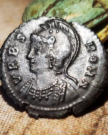 Constantine I the Great 330AD OLD Romulus Remus She-Wolf Rome Roman